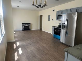 99-101 Love Ln #1-3, Hartford, CT 06112
