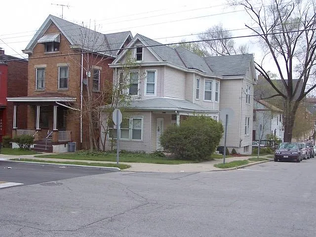 3000 Euclid Ave #1 — Photo 1