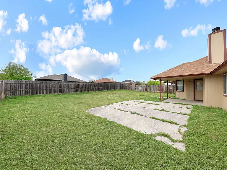 3611 Dorothy Jane Dr — Photo 24