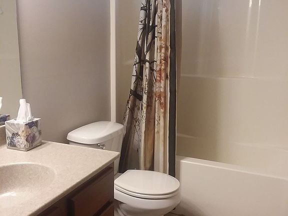 4th image of 2443 Jaeger Dr