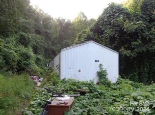 195 Greenlee Rd, Marion, NC 28752