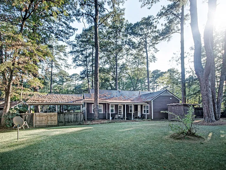 1124 Martingale Rd — Photo 31