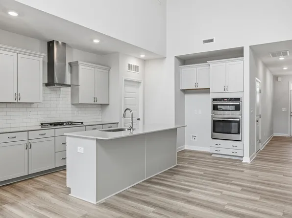 1104 Bell Heather Rd #74, Durham, NC 27703