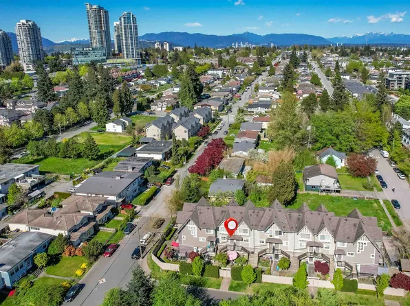 7159 Stride Ave #203, Burnaby, BC V3N 1T8