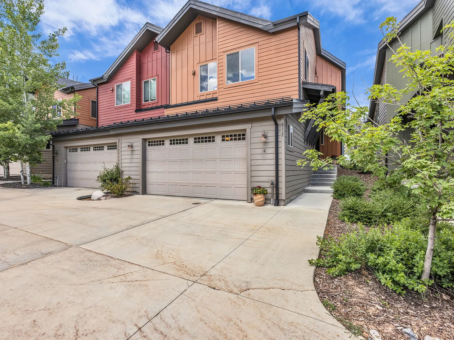 3 bed, 1675 sqft, $5,200 — Photo 3