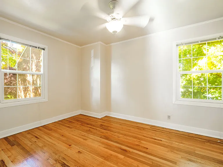 Colonial Park Apartments - Comfortable Living with a $99 Deposit Move-In Special — Photo 10