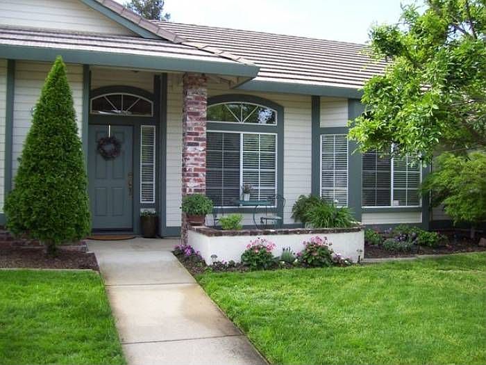 Front Yard