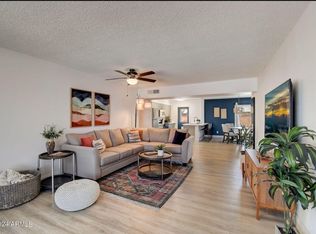 1015 E Concorda Dr, Tempe, AZ 85282