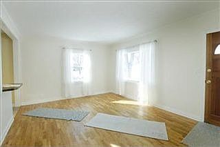 3rd image of 232 Westfield Dr