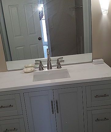 3rd image of 3127 Arlingtowne Ln
