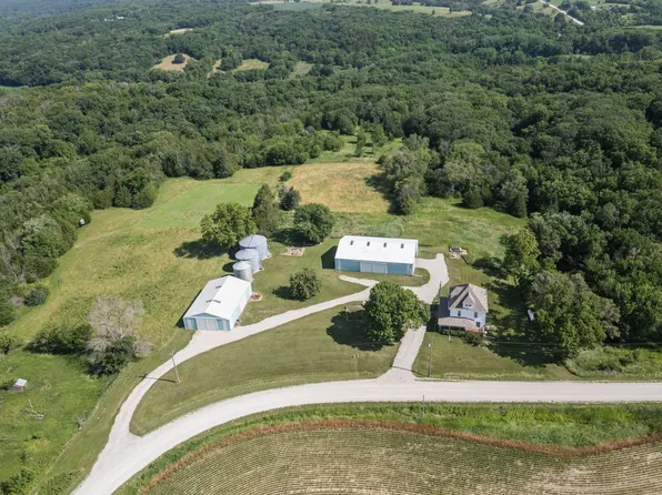 29461 Abilene Ave, Redfield, IA 50233