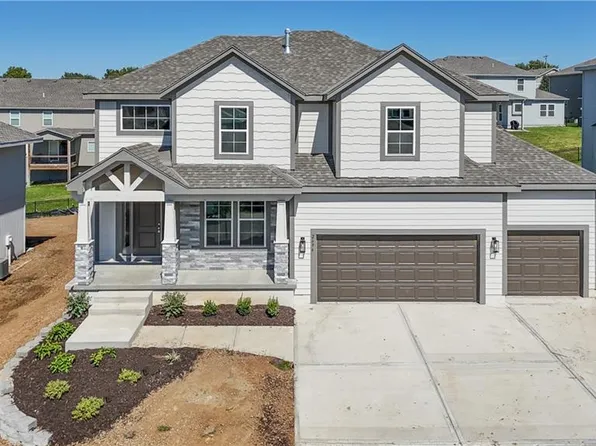 2739 W Park St, Olathe, KS 66061