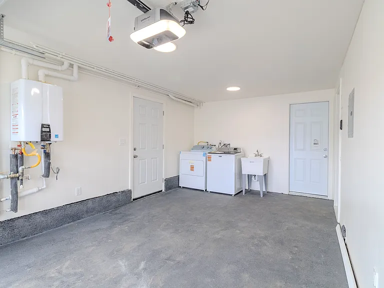 1322 Southgate Ave #2 — Photo 2