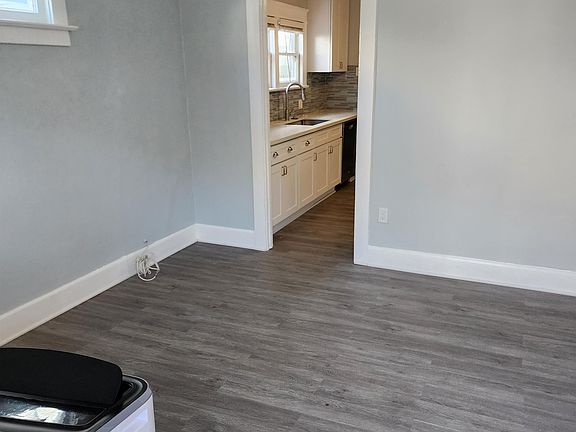 2nd image of 410 S Philadelphia St #10812457