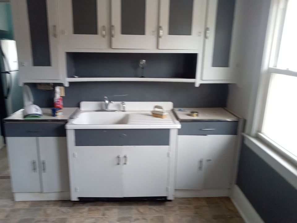 1st image of 10012 Edgepark Dr