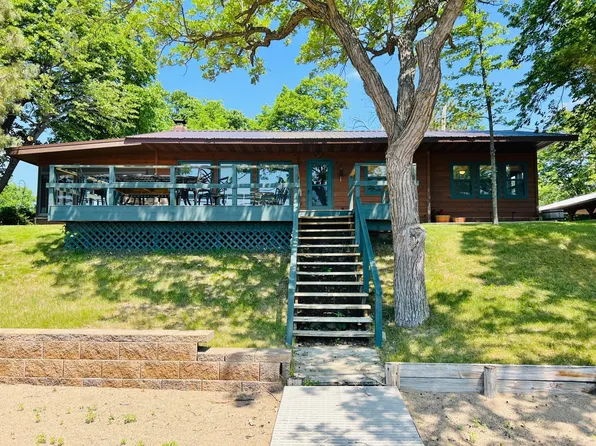 43105 Pleasure Park Rd, Ottertail, MN 56571