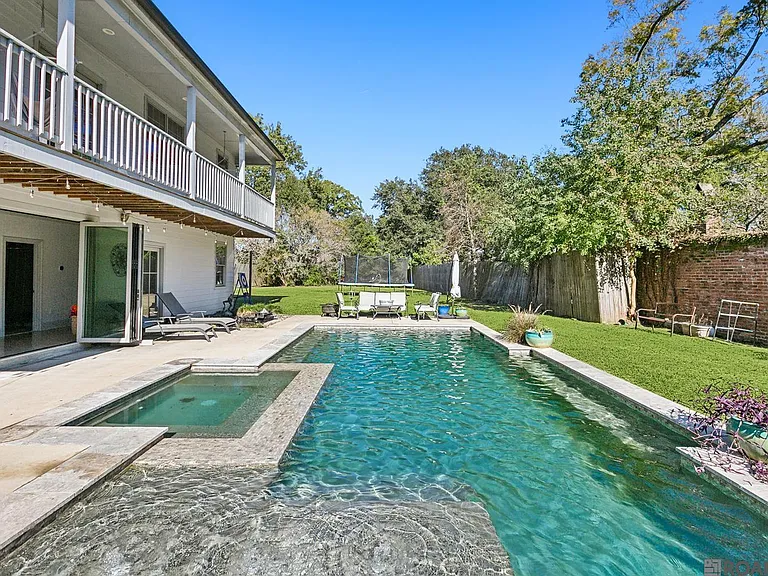 6363 Sevenoaks Ave — Photo 40
