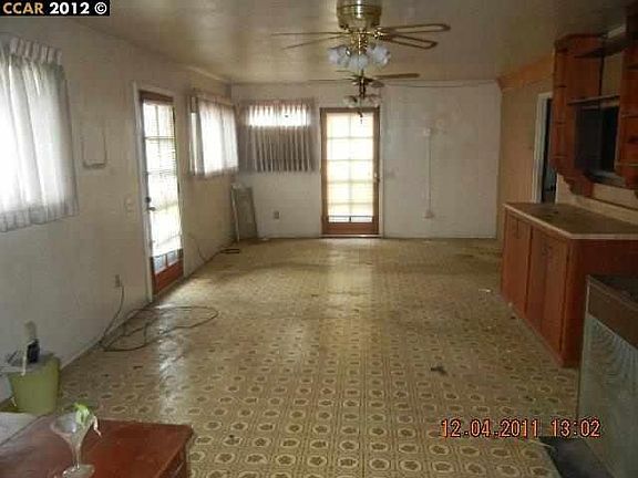 5th image of 4125 Cabrilho Dr
