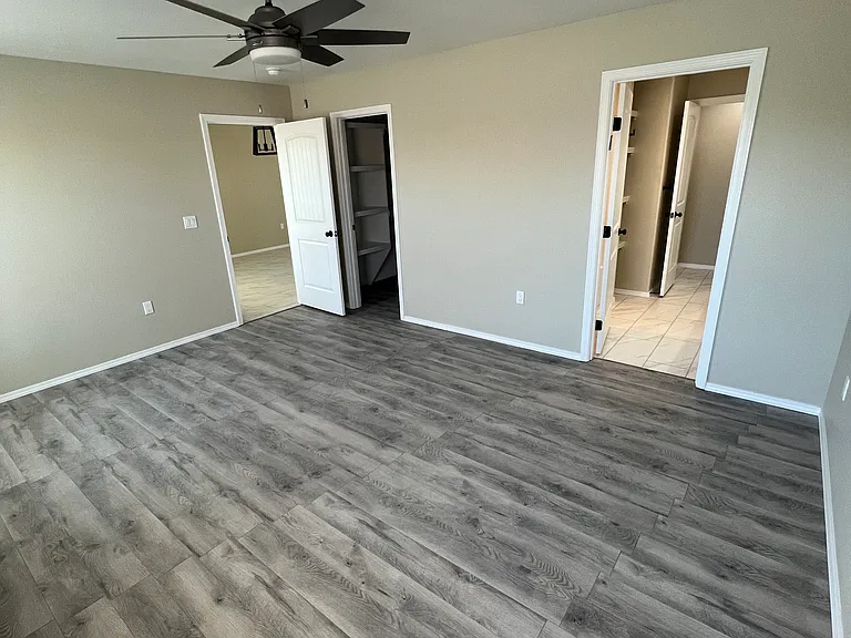 910 W Jaffa St — Photo 10