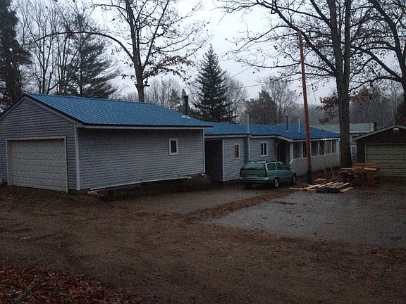 3rd image of 12373 Verlin Dr NE