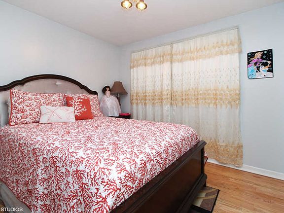5th image of 17810 Anthony Ave