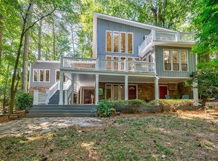 1611 Malfre Ln, Dunwoody, GA 30338