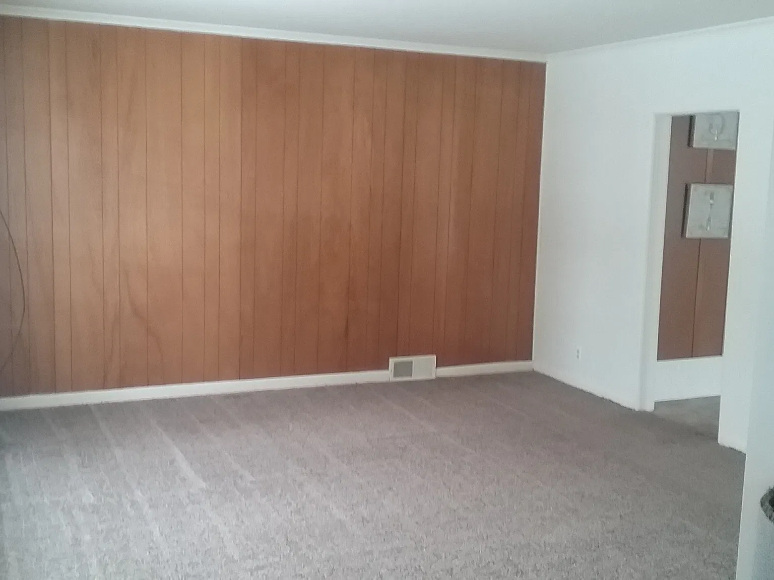 1 bed, 800 sqft, $700 — Photo 2