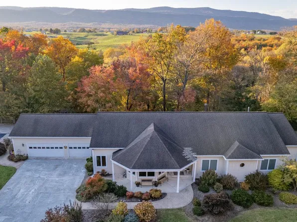 3732 Trackside Dr, Elkton, VA 22827
