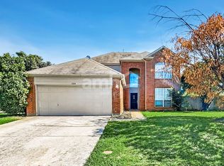 304 Double Oak Ln, Lake Dallas, TX 75065