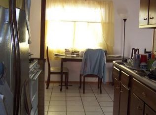 619 E 40th Pl, Griffith, IN 46319