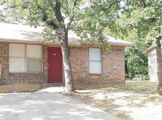 611 Maurice St APT A-b, Keene, TX 76059