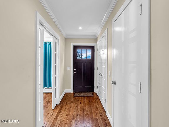 4th image of 30 Pine Valley Drive