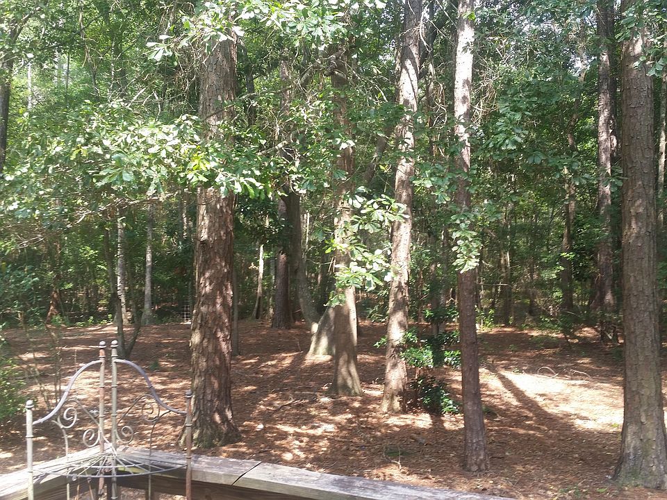 2nd image of 18 Robin Hood Rd