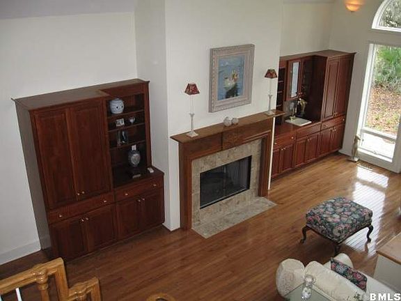 3rd image of 80 Dolphin Point Drive