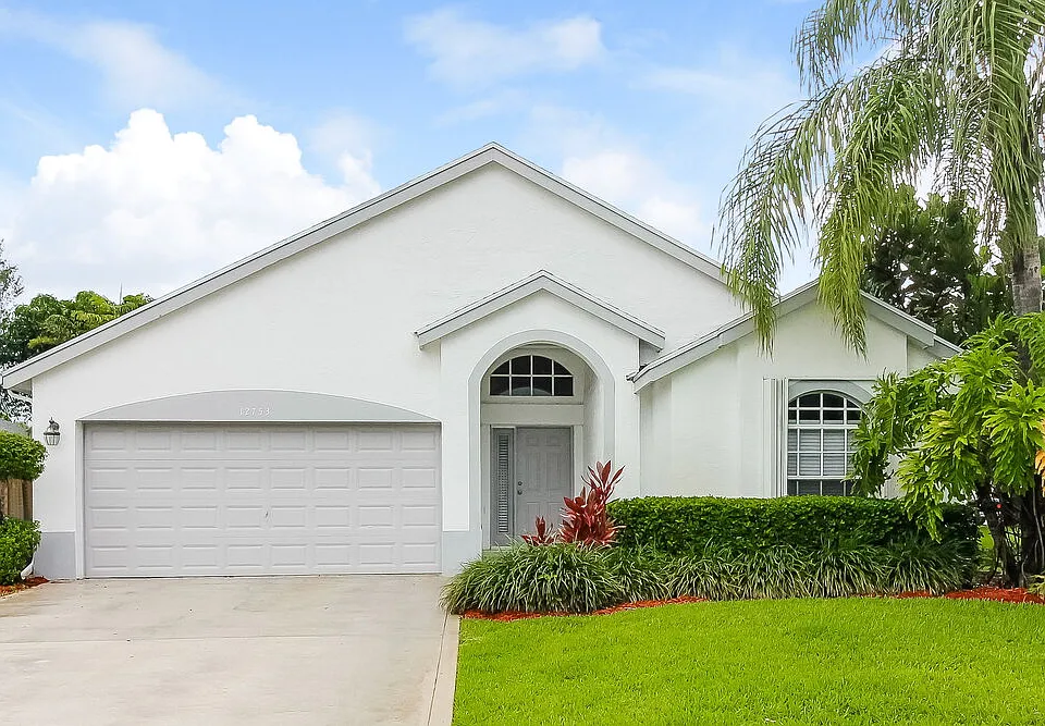12753 Meadowbreeze Dr