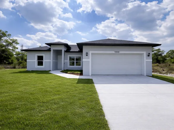 1903 W 17th St, Lehigh Acres, FL 33972