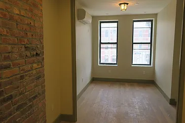 Rented by Joel Weisz, LREB