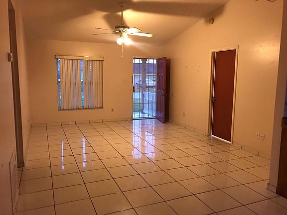 2nd image of 3218 Princess Diana Blvd