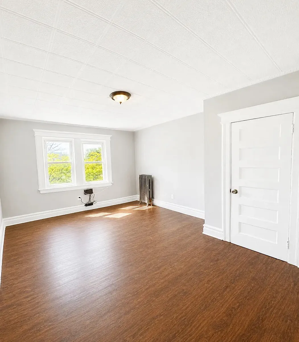Building Photo - 848 S 14th St #303