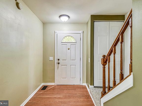 5th image of 6022 Basingstoke Ct