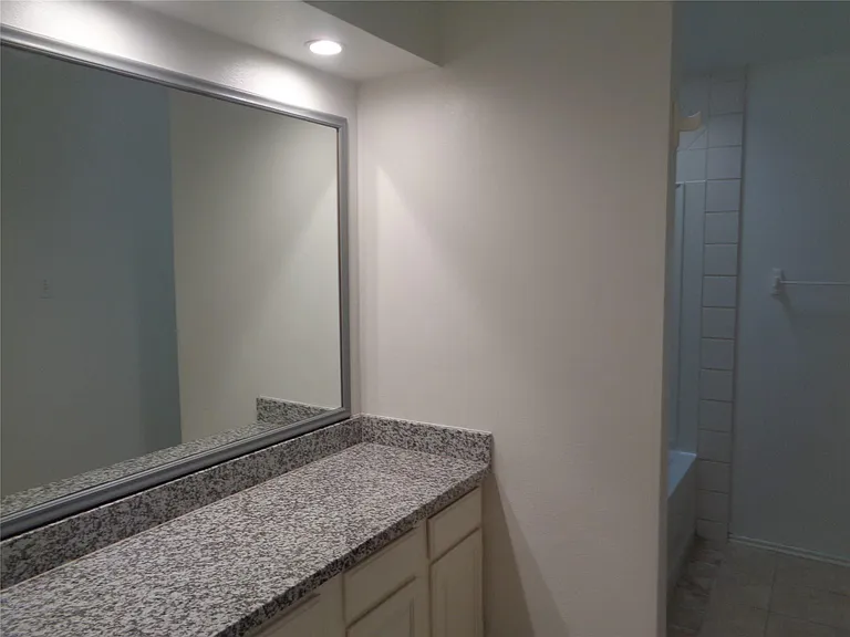 9414 Westacre Pl — Photo 21
