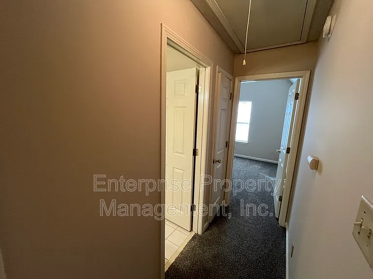 1330 Siskin Dr — Photo 7