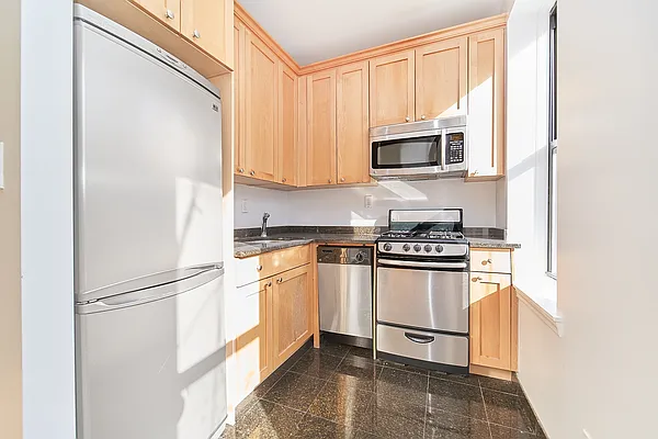 Rented by Living New York | media 18