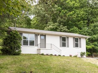 5804 NW Woodville Ln, Knoxville, TN 37921