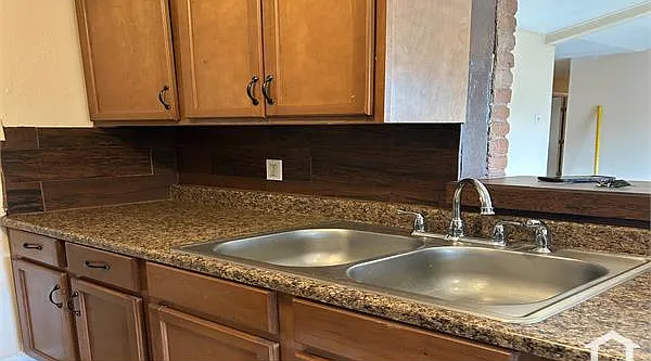 5331 Willomine Way — Photo 1