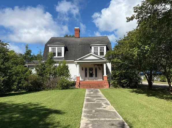 209 Willcox Ave, Marion, SC 29571