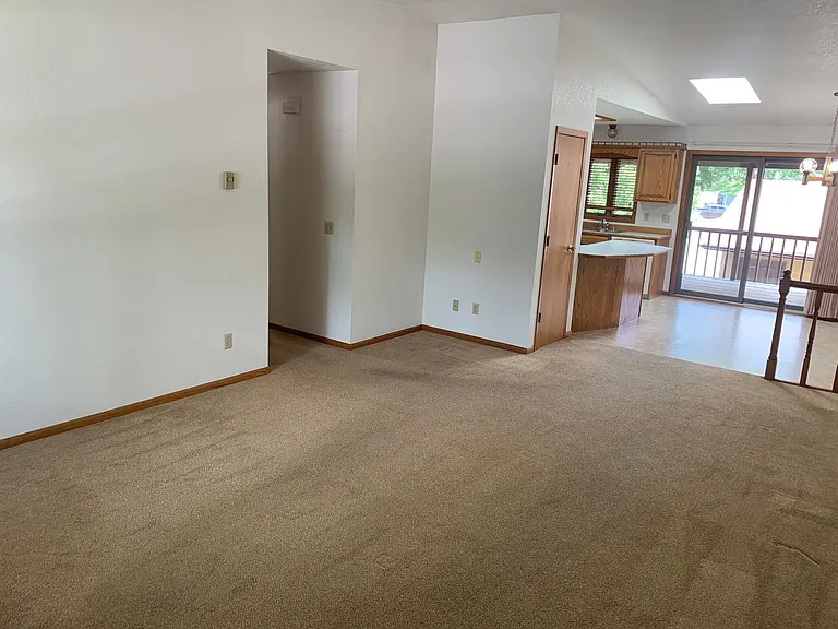 2243 George St #1-8 — Photo 3