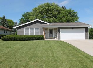 7985 59th STREET, Franklin, WI 53132