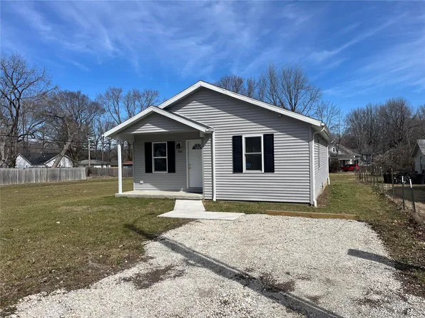 206 N Wishon St, Saint James, MO 65559