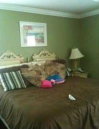 3rd image of 10421 SW 198th St